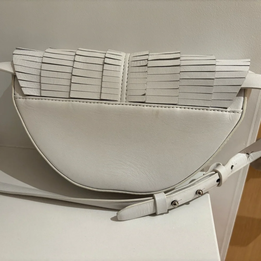 Sergio Rossi White Fringe belt bag - Picture 5 of 11